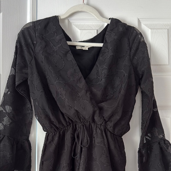 Miami Black Long Sleeve Dress - Picture 2 of 3